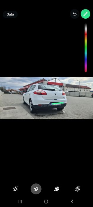 Masina este în stare buna