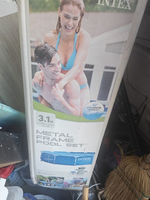 Piscina 3.05 m cu accesorii