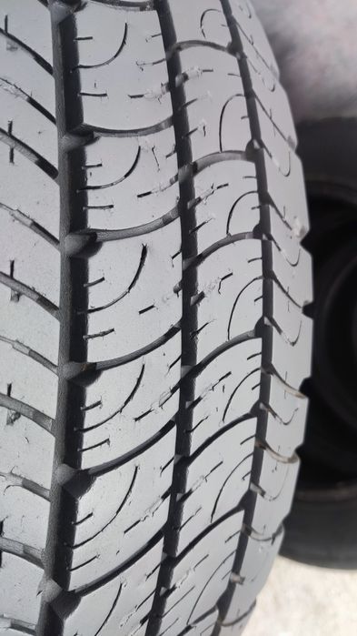 2бр. бусови гуми 195/60/16C, GoodYear Cargo Marathon 
dot22
8.2m