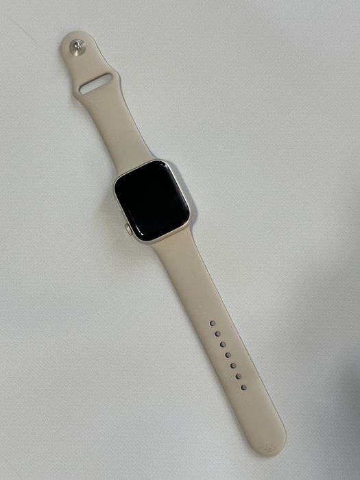 Продам часы apple watch 9 бежевый
