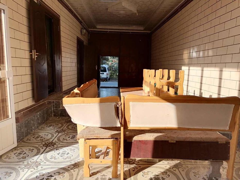 Buxoro shahri bitonka yo’l yoqasida 5 sotixli hovli sotiladi