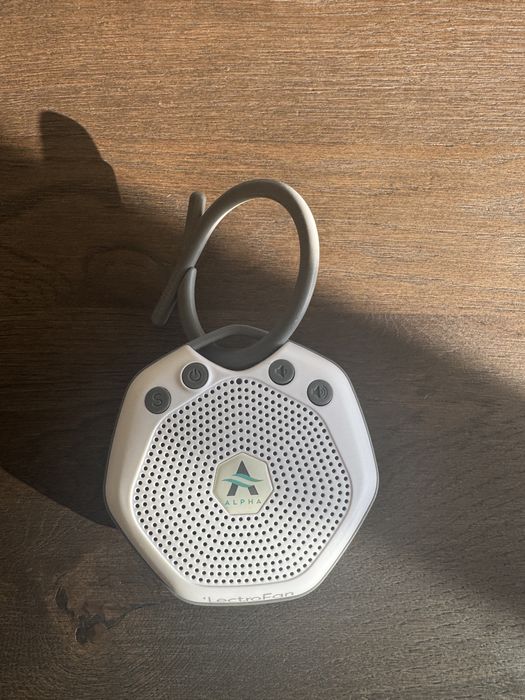 Машина за бял шум