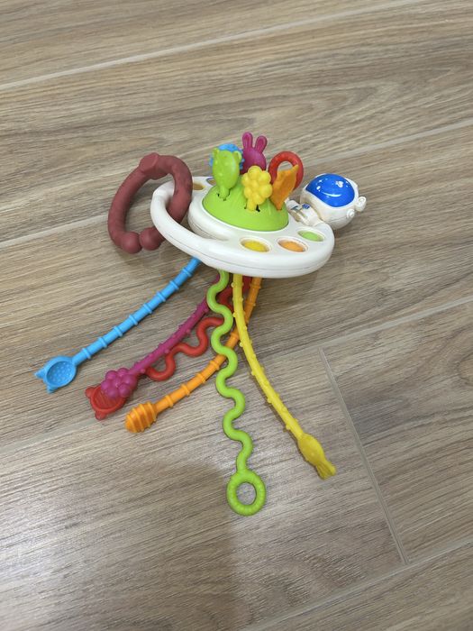 Запазени играчки 1-2 г phisher price, tiny love,win fun