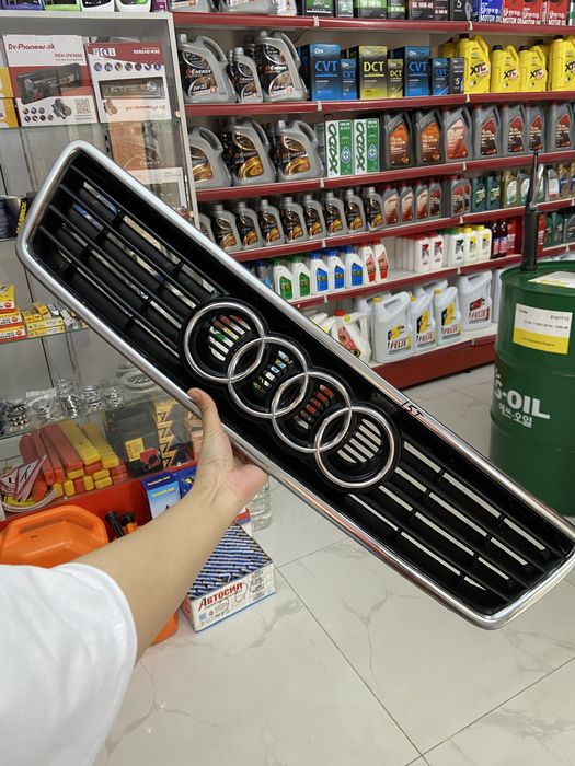 решетка радиатора Audi A6 C5