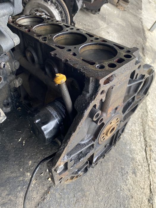 Двигател 1.4i Шевролет  CHEVROLET AVEO калос авео  Блок  колянов вал