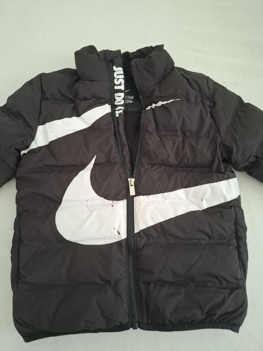 Оригинално яке за момче nike  116 122