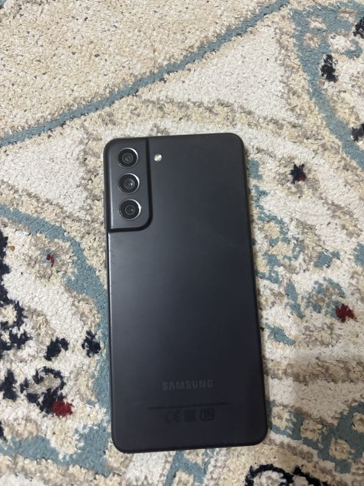Продам Galaxy S21FE 5 G