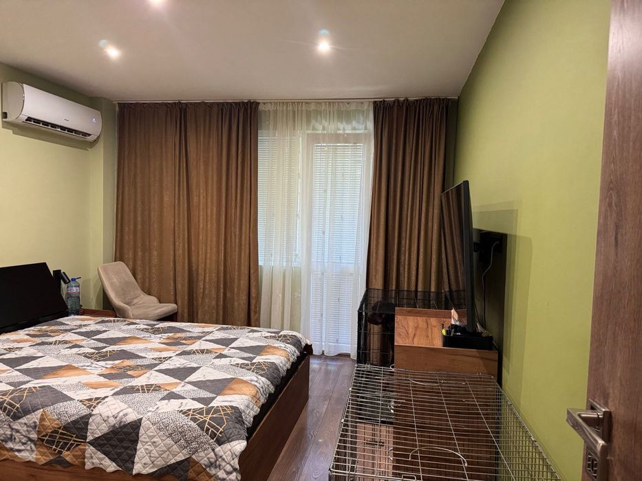 Продава се Тристаен апартамент в София, 7-ми 11-ти километър - 90 кв.м за 2612 €/кв.м - Снимка #3