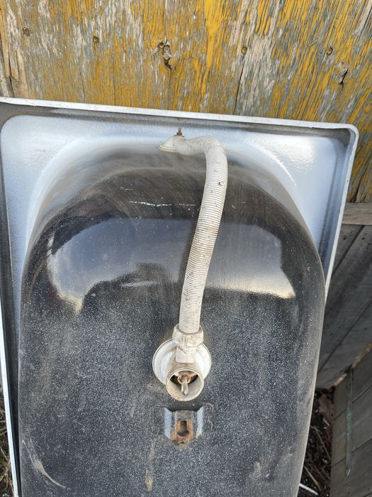 Ванна продам ванну