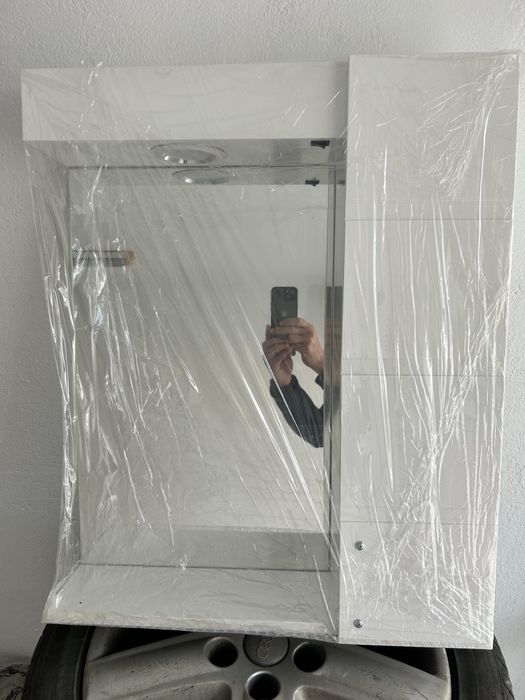 ПВЦ шкаф за баня с осветление 55 см.