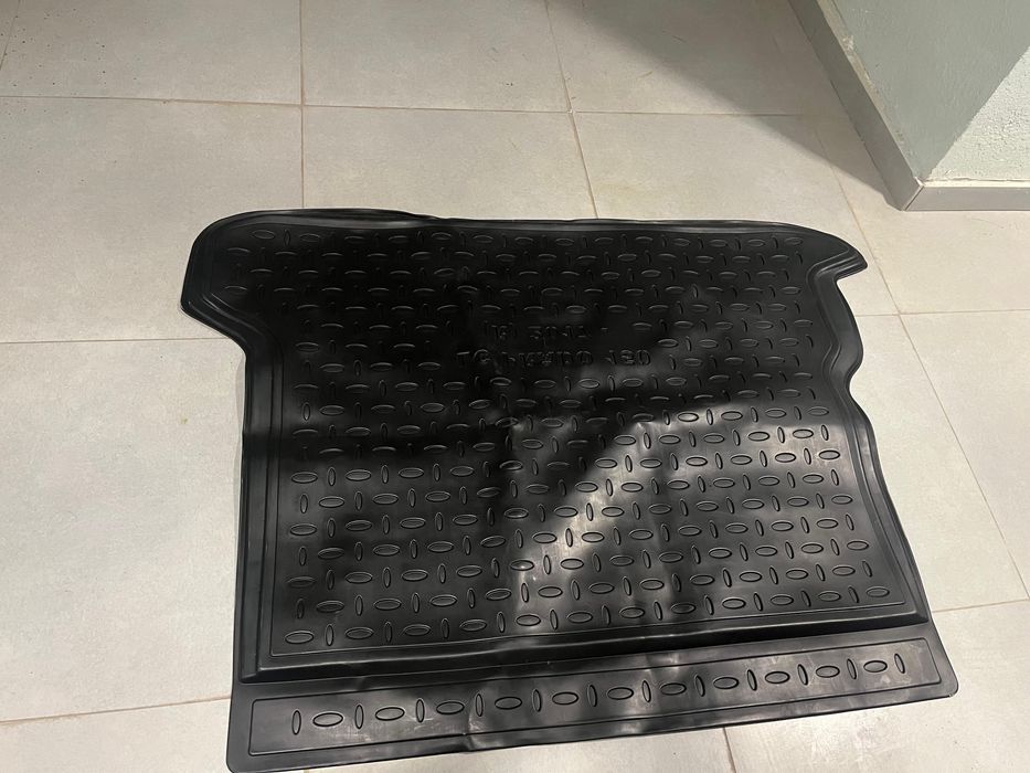 Полик багажника Прадо 150