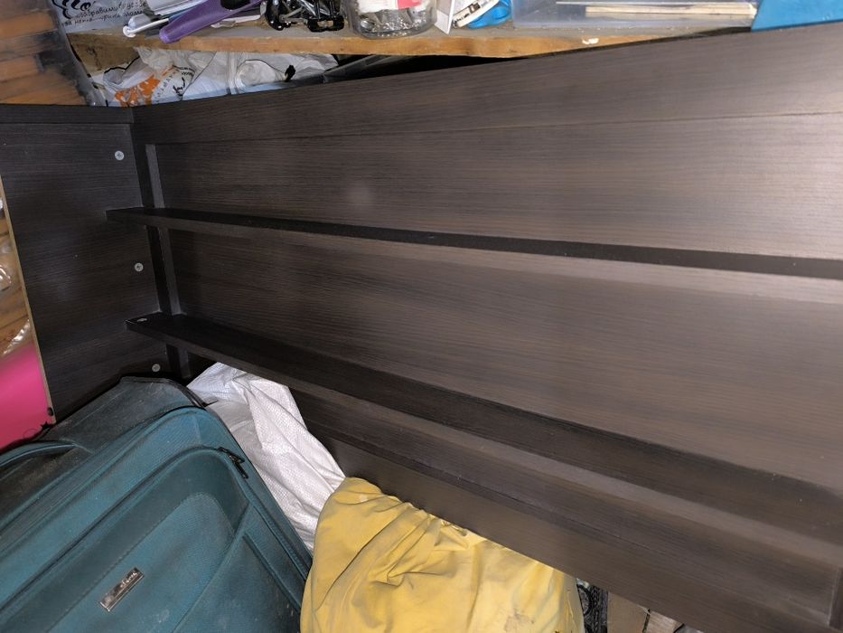 Ниска холна маса