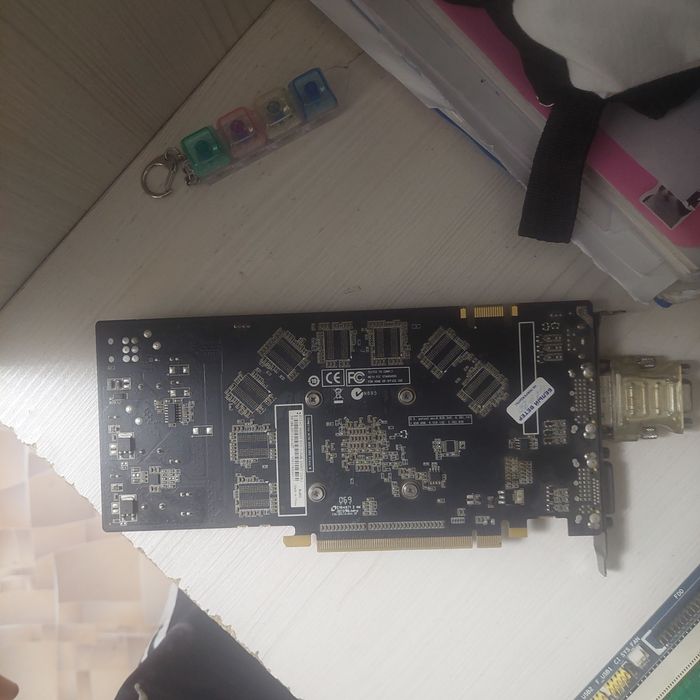 Продам видеокарту 512mb