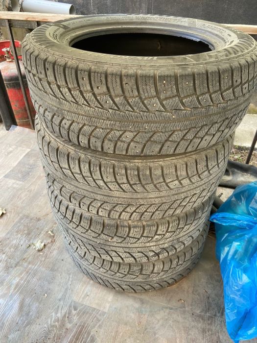 Продам зимние шины