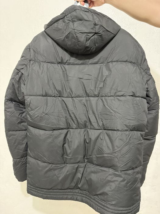 Куртка сатылады новый