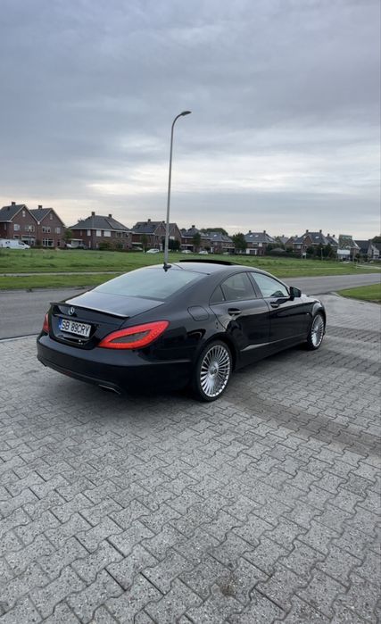 Vând Mercedes CLS 350cdi