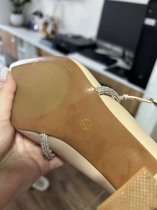 продам туфли женские