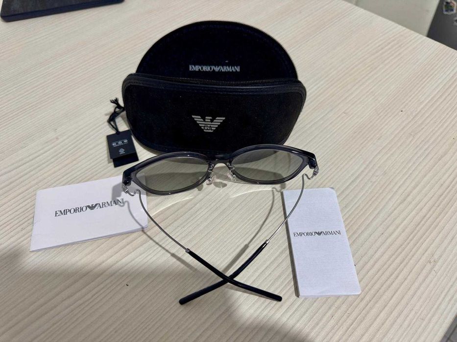 NOU Ochelari dama Emporio Armani EA4220 6106/11