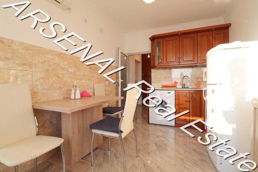 Дава се под наем Двустаен апартамент в София, Медицинска академия - 81 кв.м за 500 € - Снимка #2