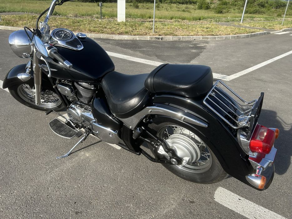 Suzuki Intruder VL800