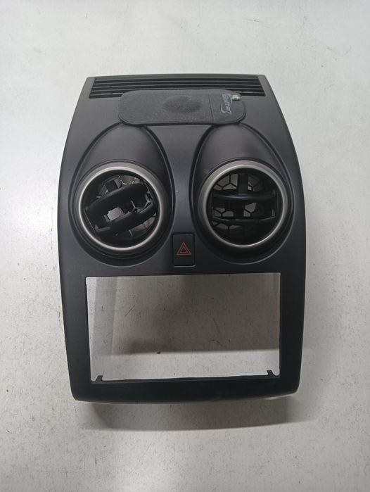 Grila De Ventilatie Bord Centrala Nissan Qashqai / Qashqai +2 I J10, J