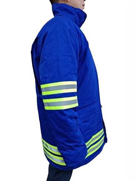 Огнеупорная спецодежда. Спецодежда для рабочих. Утепленная