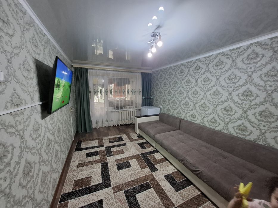 Продаётся 2 комнатная квартира.