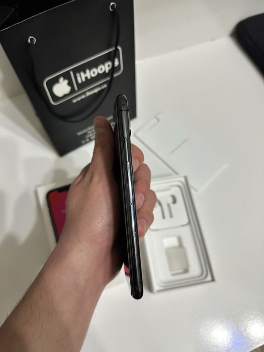 Продается iPhone X