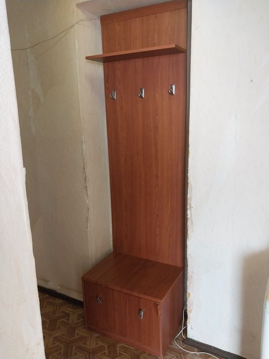 Шкаф, кресло,  прихожая, самовывоз