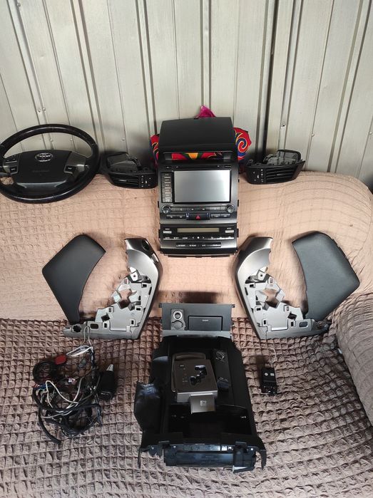 Тайота Лэнд крузер 200 европеец.