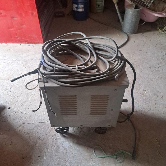 Сварочный аппарат