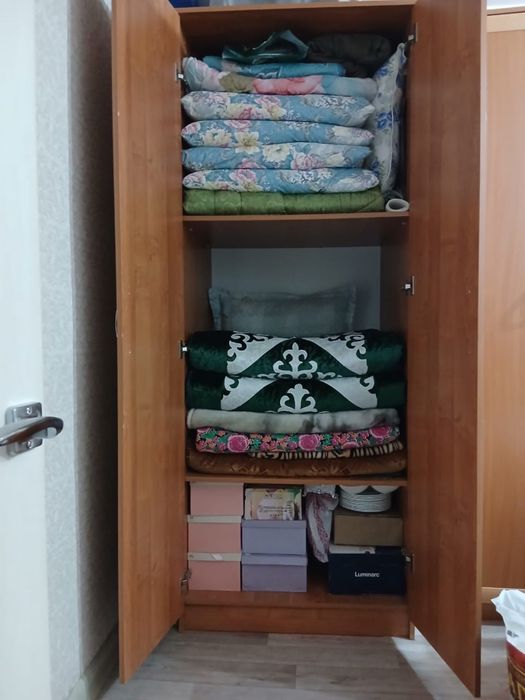 Шкаф в отличном состоянии