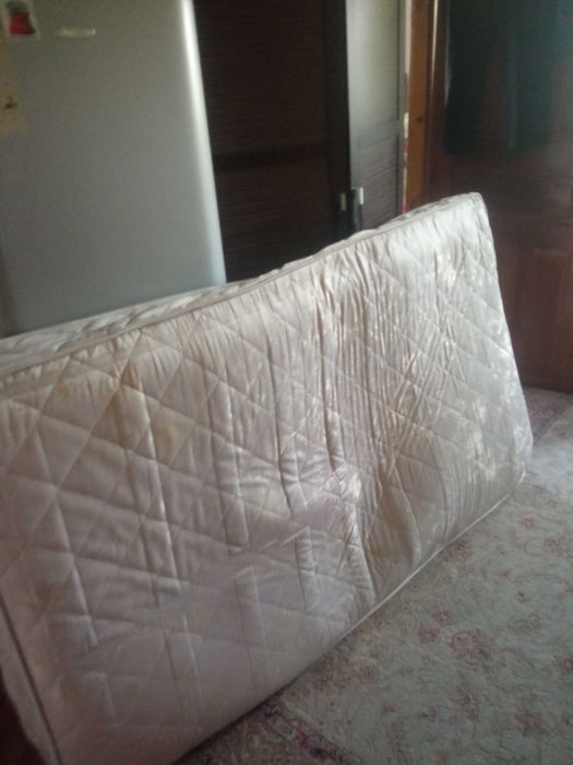 Отдам даром матрас на полуторку
