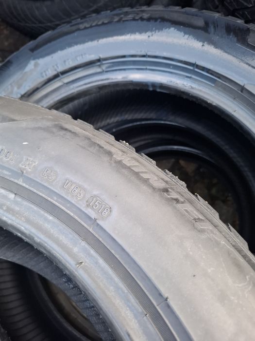Vand set 2 anvelope 225 60 18 pireli ranflet de iarna bune dot 2018