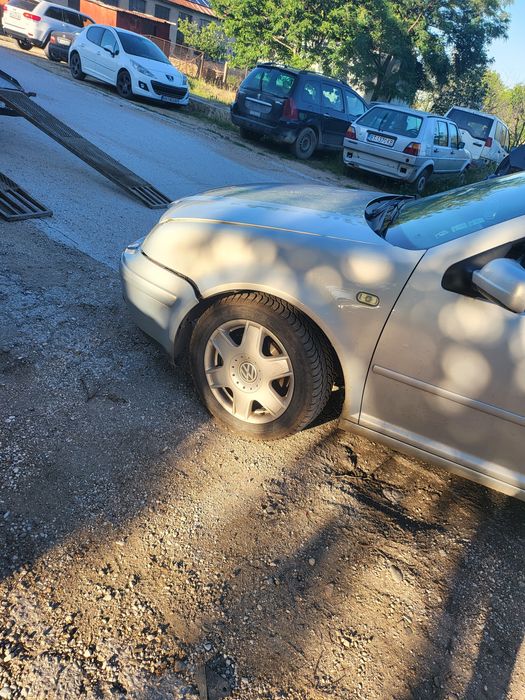 Бора 2.0 бензин НА ЧАСТИ