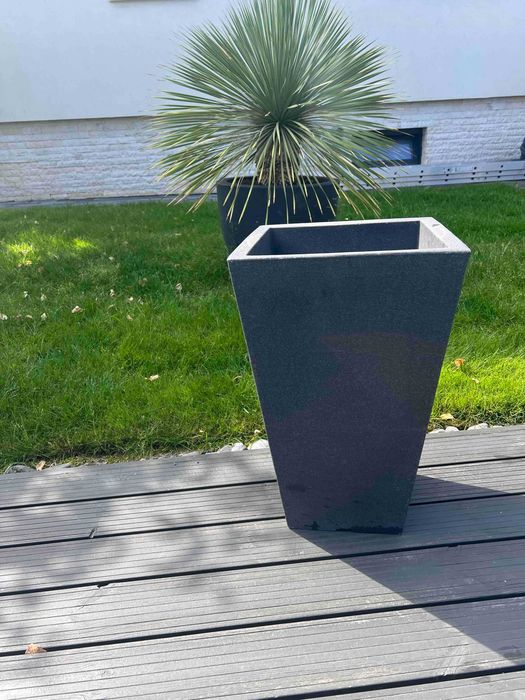 Vază / ghiveci exterior antracit, 55 cm, 8 bucăți disponibile