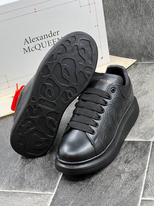 Adidasi Alexander Mcqueen noi