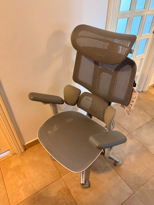 vind scaun ergonomic HBADA E3 sigilat