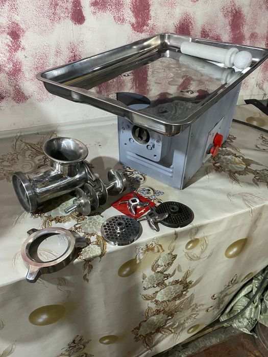 Мясорубка 32 . новый