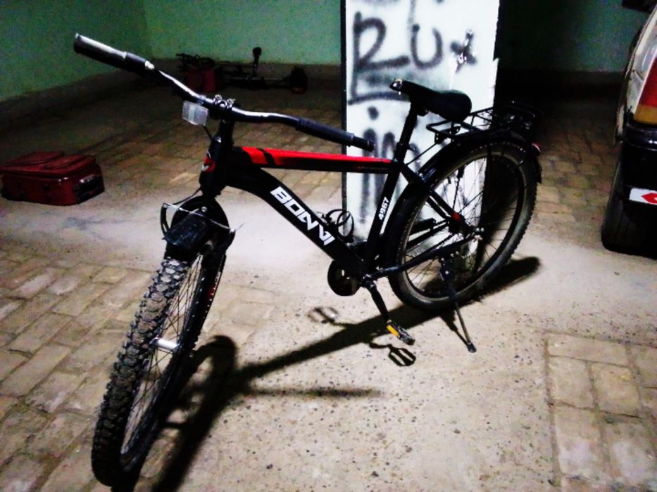 Velosiped srochno sotiladi