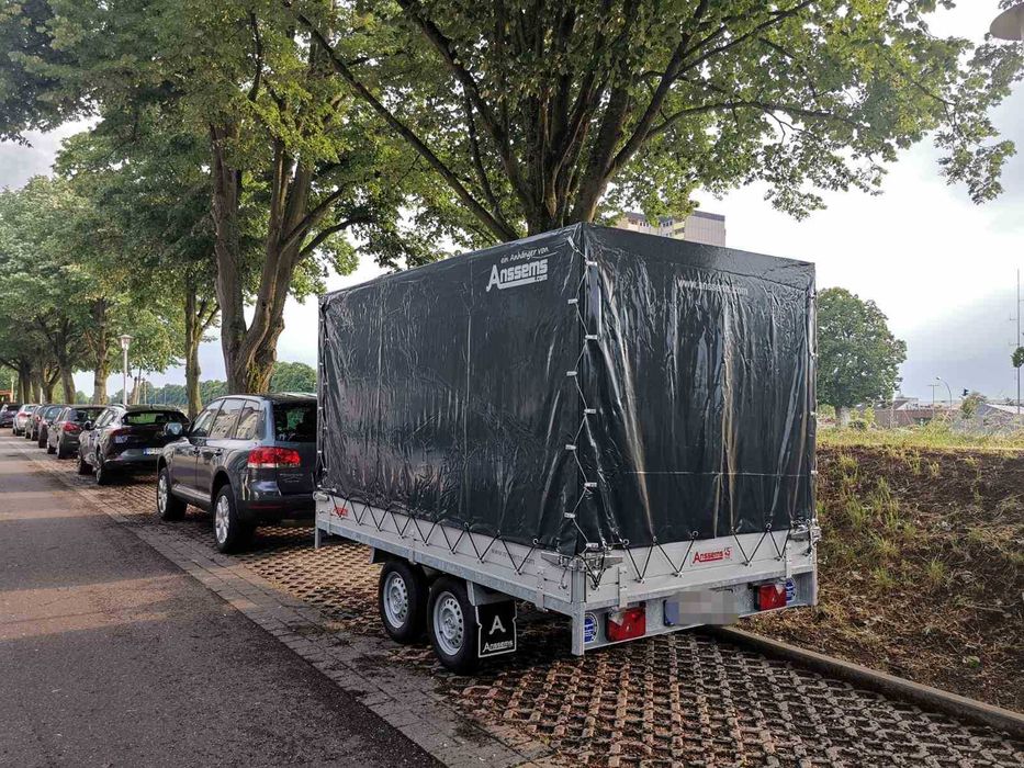 Товарни транспортни услуги София