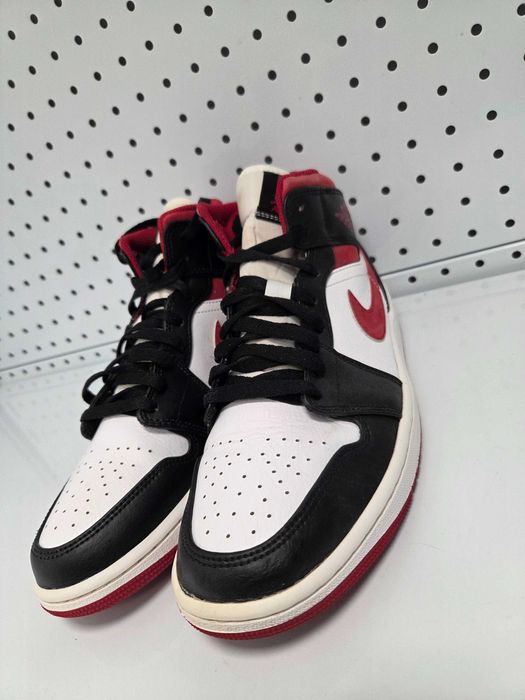 Оригинални мъжки маратонки- Nike Air Jordan MiD