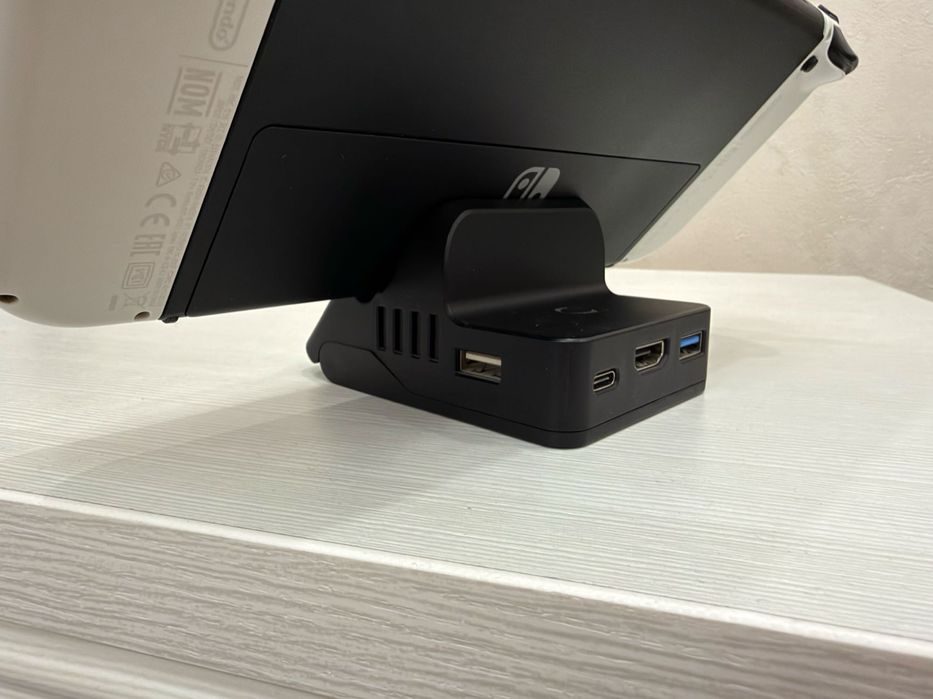 Nintendo Switch OLED белый