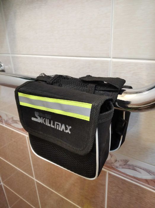 Велосумка. Сумка для велосипеда. Велосипедная сумка.