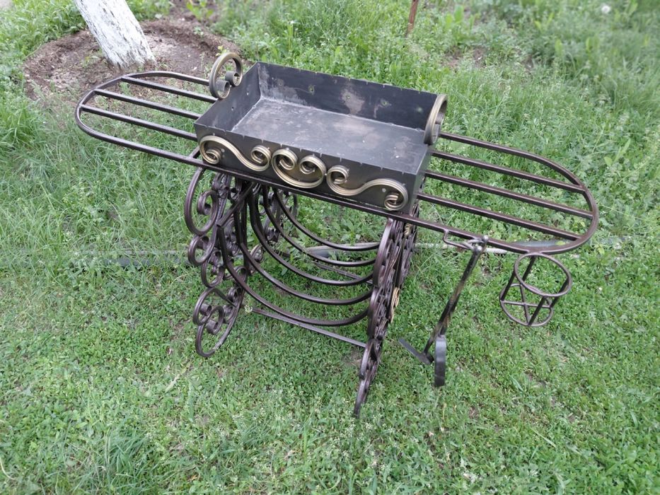 Продам мангал новый