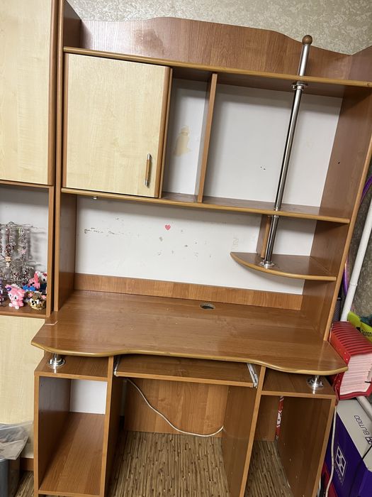 Детский стол деревянный