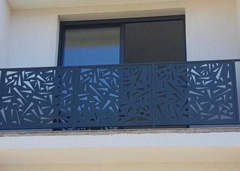 Garduri, porti, balustrade tabla traforata