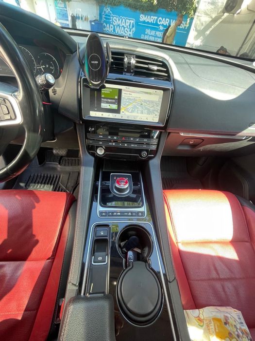 Jaguar F-Pace 20d AWD R-Sport Super dotat