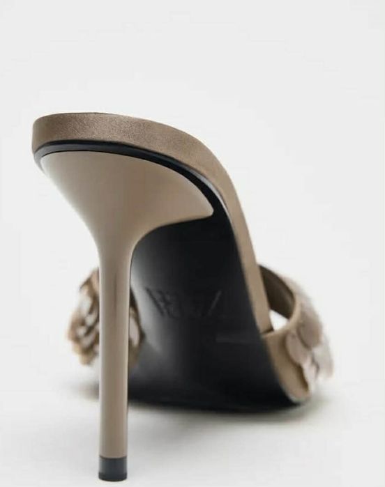 Zara Сандали с Пайети