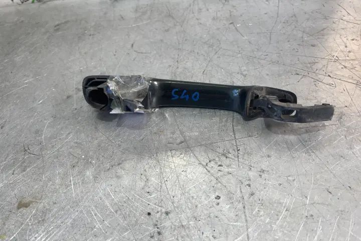 Maner deschidere din exterior usa spate stanga 8679712 Volvo S40 2005